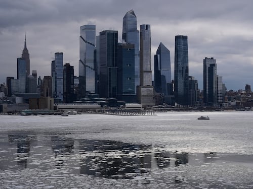 Tormenta de nieve en el noreste de Estados Unidos deja al menos 30 personas muertas