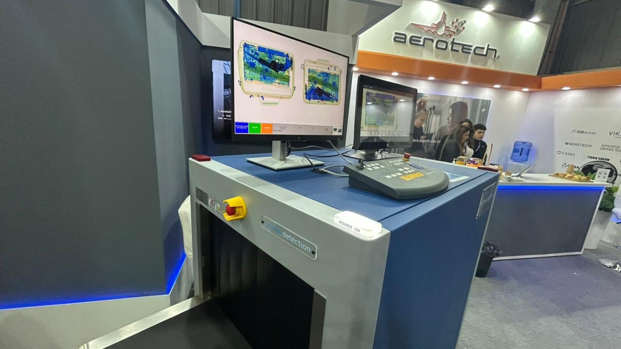 El aeropuerto de Santiago es líder en seguridad