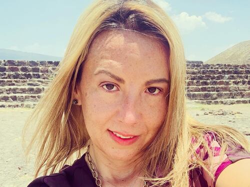 Una fiesta intergaláctica: así baila Mafe Walker en la discoteca