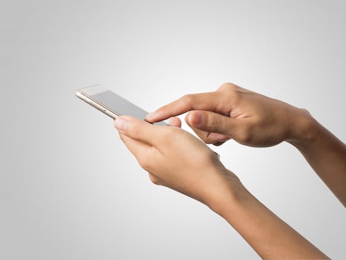 Más de dos millones de clientes de Entel recibirán compensación tras acuerdo con el Sernac: total asciende a 8 mil 500 millones de pesos