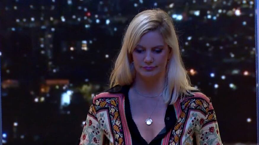 Javiera Acevedo fue criticada en redes por llevar a sus perros a Podemos Hablar.