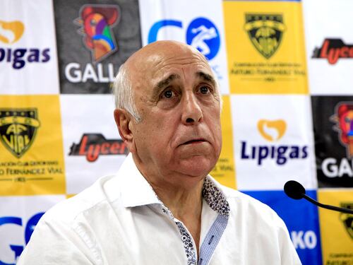 Actualizan estado de salud de Nelson Acosta tras ser internado en clínica de Rancagua