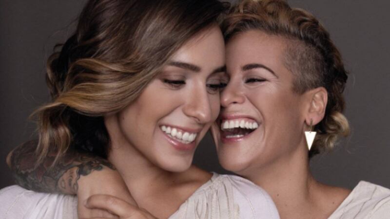 “Esperándote con ansias hijo nuestro”: La tierna foto de María Jimena Pereyra junto a su esposa embarazada