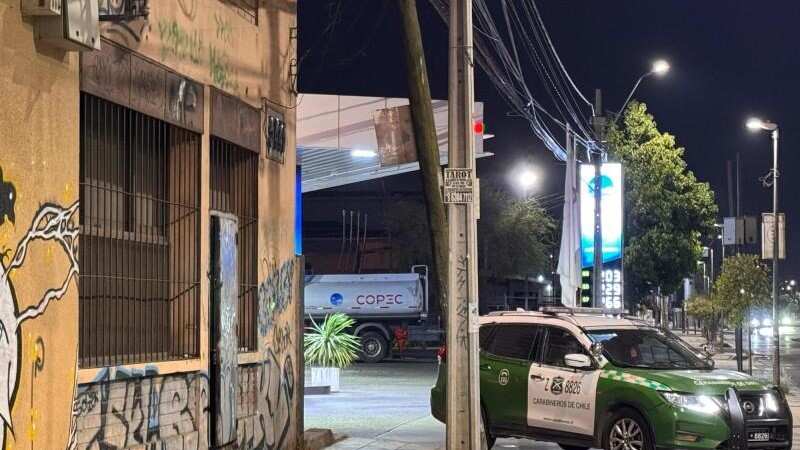 Hallan túnel en casa abandonada: delincuentes intentaron llegar a bóveda de caja de compensación en Cerrillos