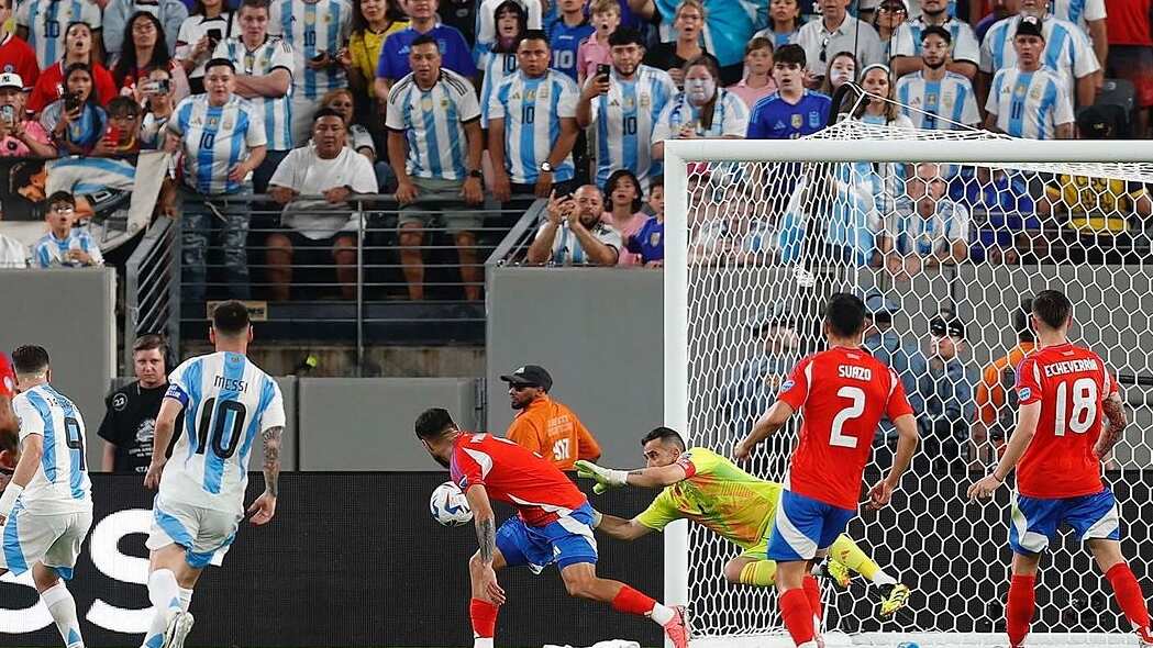 Chile y Argentina se enfrentaron en la segunda fecha de Copa América.