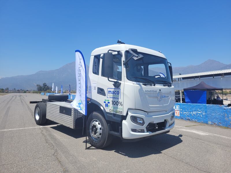 DongFeng presenta en Chile su nueva línea de camiones pesados y eléctricos