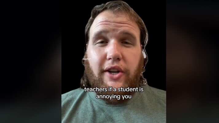 El profesor alegó que nunca faltó a su labor por su comicidad de TikTok