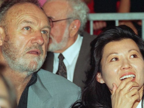 “¿Se han olvidado de los cuerpos de Gene Hackman y su esposa?“: Ha pasado un mes sin que nadie los reclame