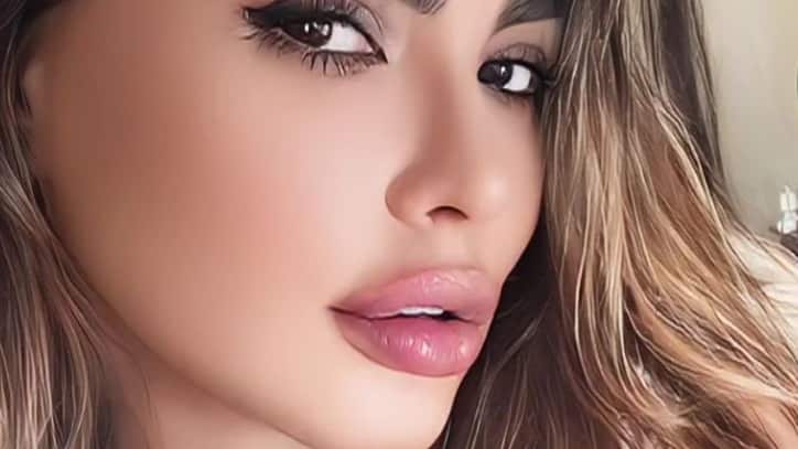 Angie JIbaja en nuevo escándalo que la llevó a la comisaría.