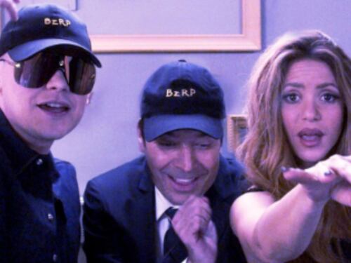 “Pura fachada” periodista español se despacha contra Shakira por el trato que le da sus fans