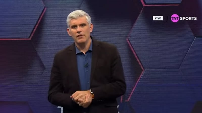 Manuel de Tezanos se defiende de críticos que le recordaron antigua entrevista a Pablo Milad tras cuestionar a la Roja por su histórica derrota con Bolivia