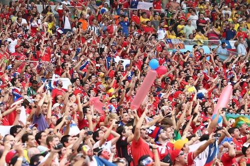 “¡Chileeee!“: estudio revela que el 78% siente un alto orgullo por ser chileno, destacando al país por sus cielos y paisajes