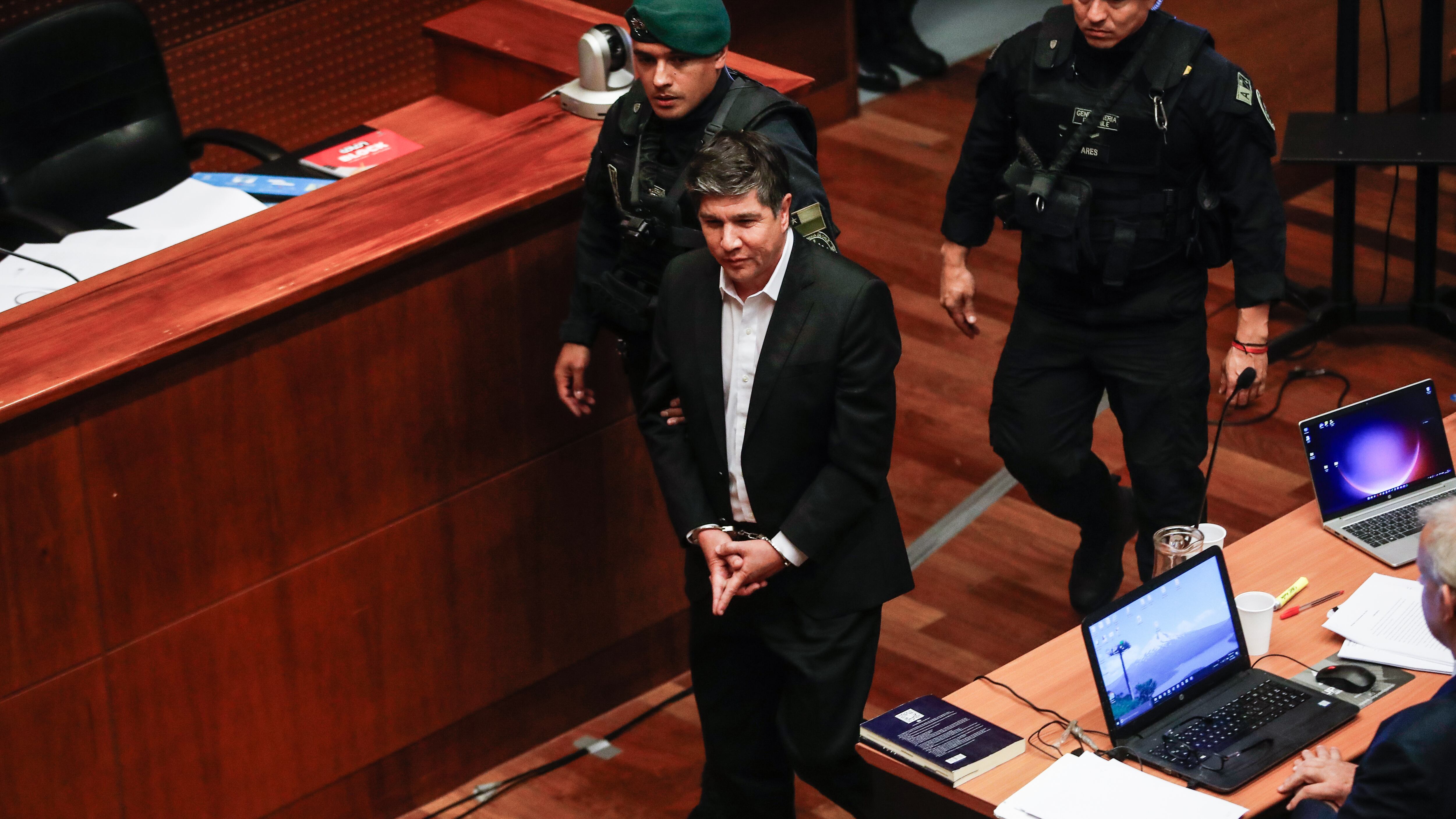 Manuel Monsalve es formalizado por violación y abuso sexual