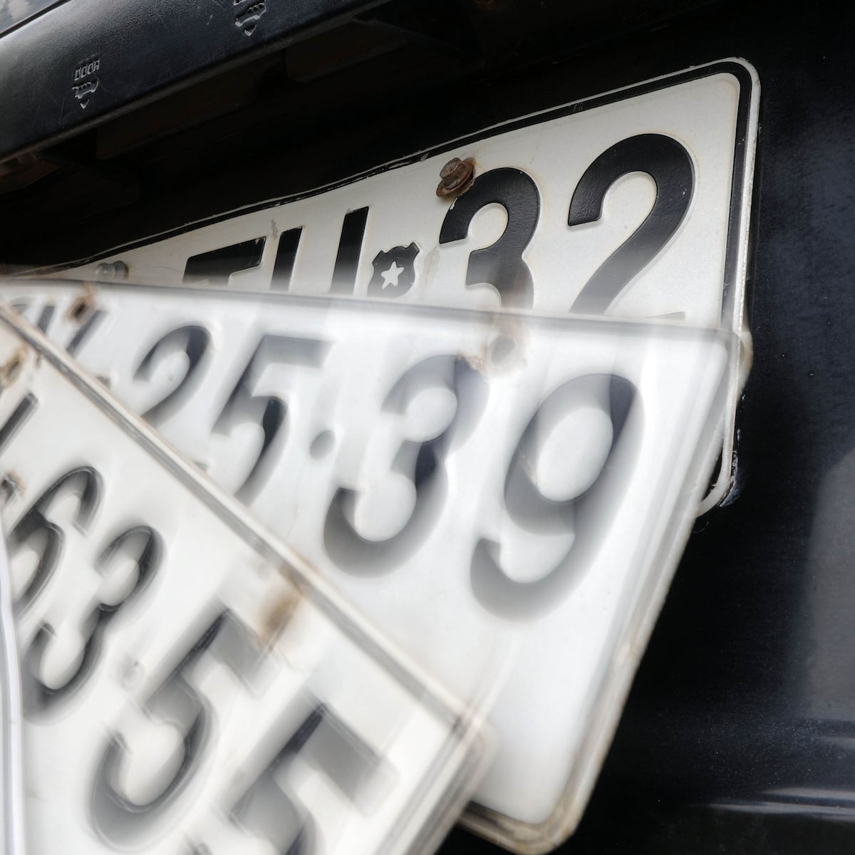 Ministerio de Transporte considera alternativas por fin de combinaciones en patentes vehiculares Ministerio de Transporte considera alternativas por fin de combinaciones en patentes vehiculares