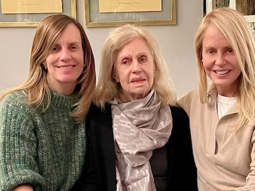 Diana Bolocco entrega alentadora actualización sobre la salud de su madre: “Es una guerrera”