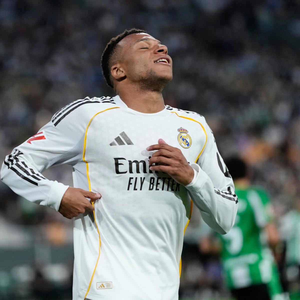 Mbappé del Real Madrid se lesiona a 2 semanas del clásico en Barcelona Mbappé del Real Madrid se lesiona a 2 semanas del clásico en Barcelona