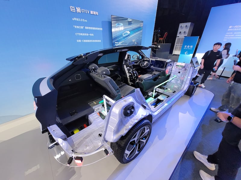 BYD cancela su planta de litio en Chile