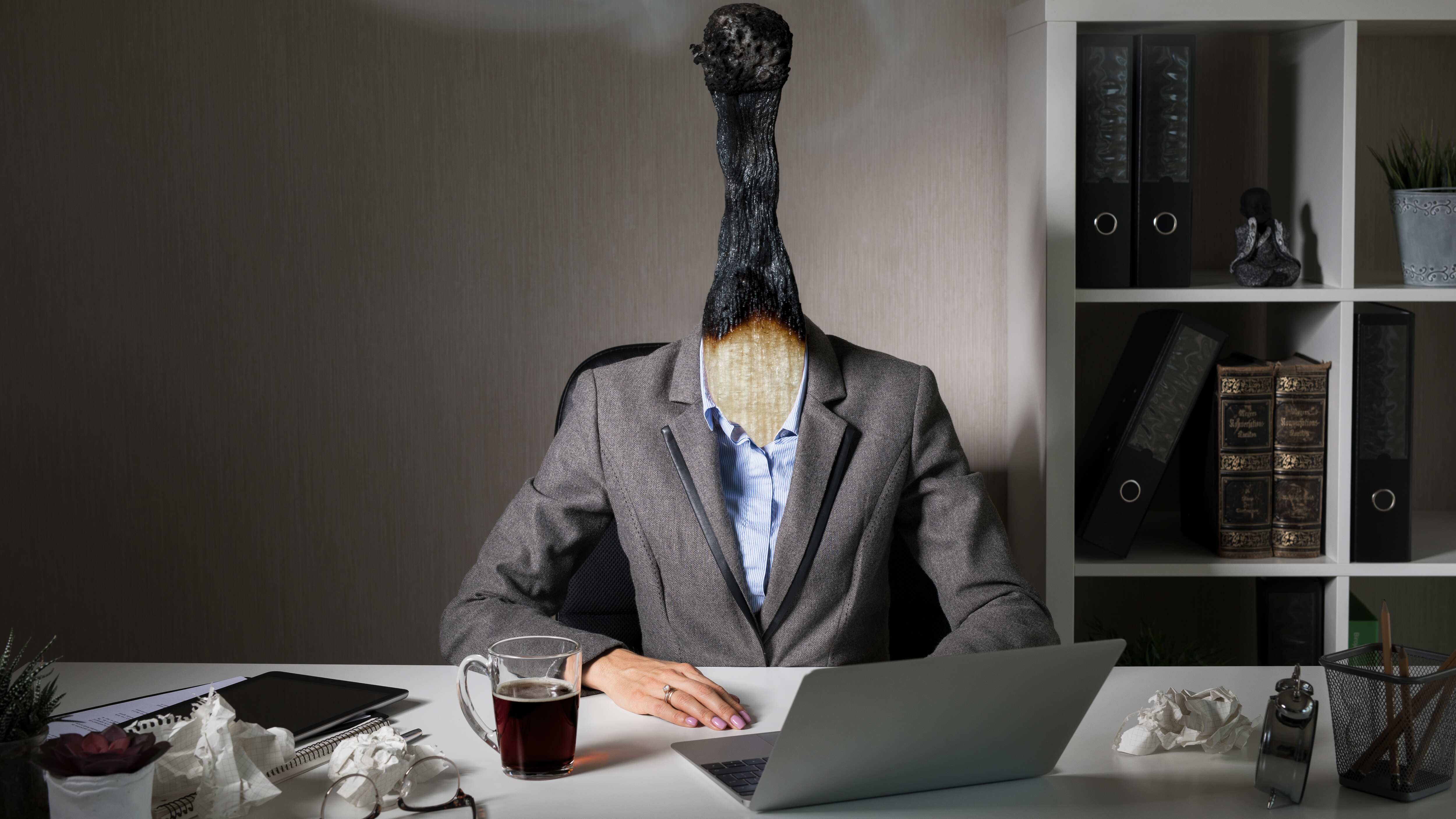 El Burnout está detrás de 42% de los casos de abandono de trabajo y de los nuevos enfermos de ansiedad, estrés y depresión que acuden al Seguro Social.