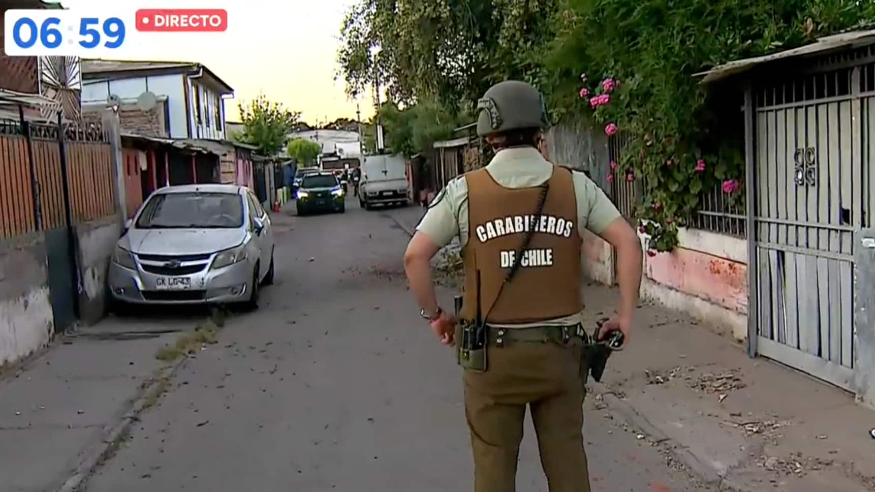 El sujeto intentó agredir al personal policial con un fierro