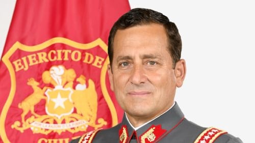 Comandante en jefe del Ejército, general Javier Iturriaga