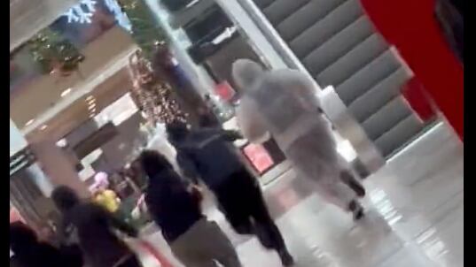 Asaltan mall de Maipú