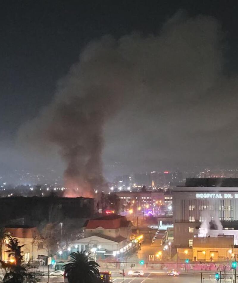 Incendio Hospital Barros Luco