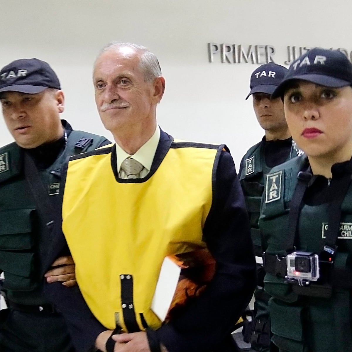 Miguel Krassnoff condenado a 15 años por desaparición forzada de estudiante Miguel Krassnoff condenado a 15 años por desaparición forzada de estudiante