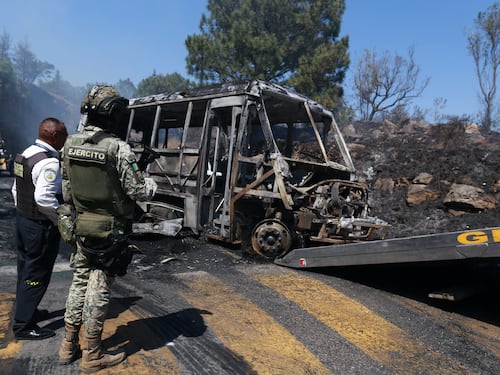 Violencia por la muerte de “El Mencho” deja saldo de 60 detenidos en primer día de operativos