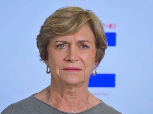 “Estamos viendo cómo llevará a cabo todos los planes...”: Matthei confiada en triunfo de Kast...y expectante