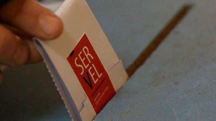 El Servel hizo una declaración ante críticas por gestión.