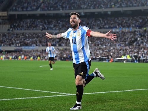 La FIFA definió el formato para el sorteo del Mundial: apuesta por una final entre Argentina y España