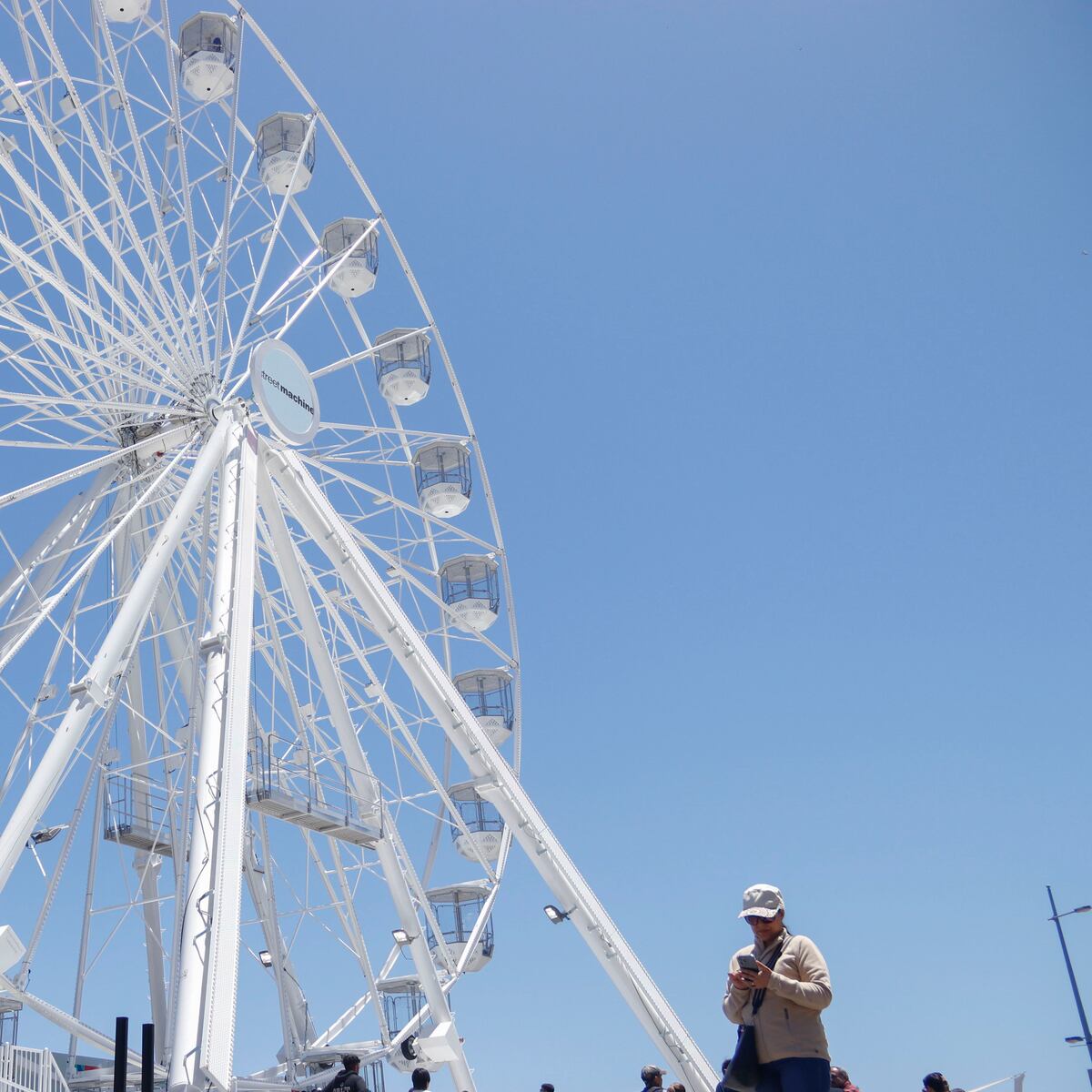 Rescate dramático en Viña del Mar: Falla en Rueda de la fortuna deja atrapados a turistas Rescate dramático en Viña del Mar: Falla en Rueda de la fortuna deja atrapados a turistas