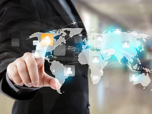 Cómo las marcas internacionales localizan sus servicios online para Latinoamérica