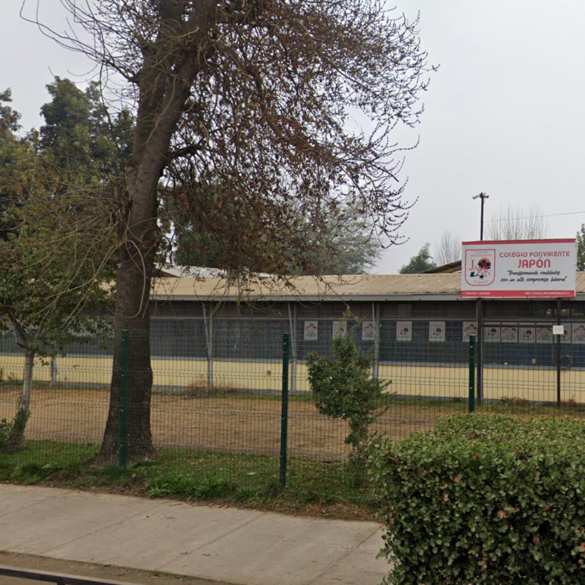 Estudiante en Curicó contenida con arma de fuego en mochila Estudiante en Curicó contenida con arma de fuego en mochila