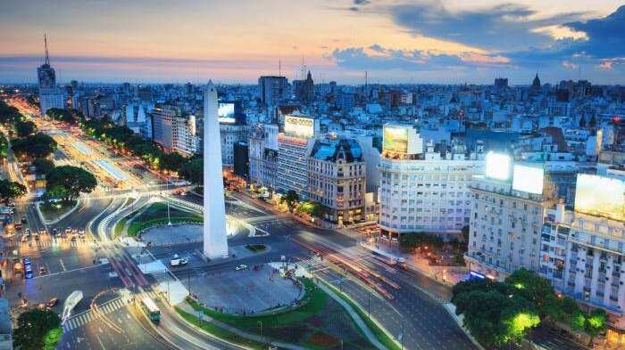 Argentina ya pasó los 100 mil muertos