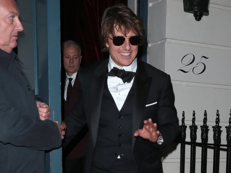 Tom Cruise resultó ser el alma de la fiesta de Victoria Beckham: Hasta hizo breakdance y splits