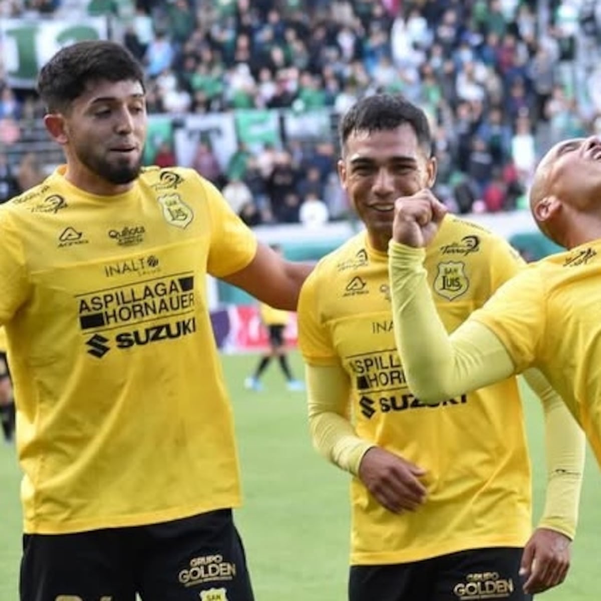 Humberto Suazo renueva con San Luis hasta 2025 Humberto Suazo renueva con San Luis hasta 2025