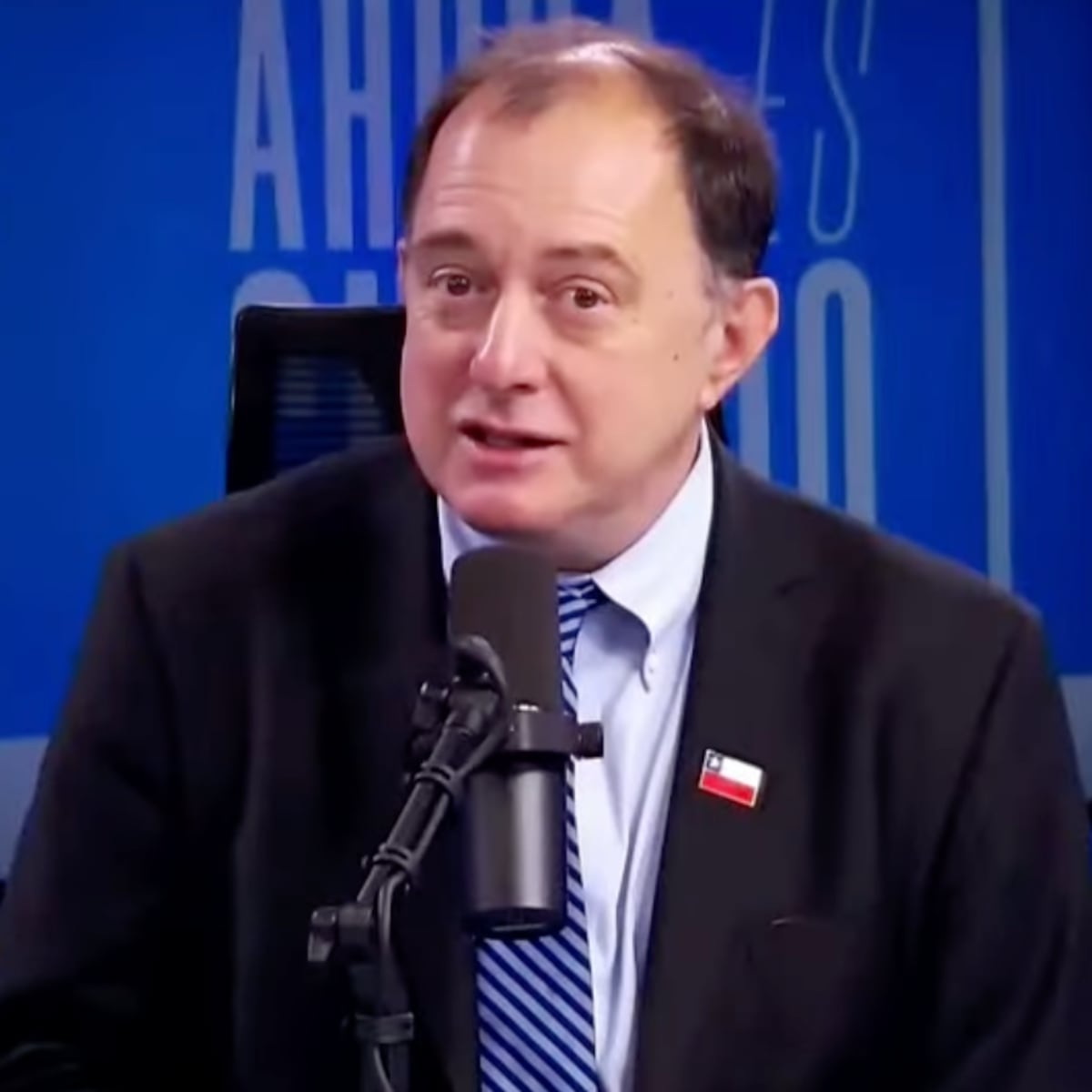 Ministro de Vivienda afirma lealtad a José Antonio Kast Ministro de Vivienda afirma lealtad a José Antonio Kast