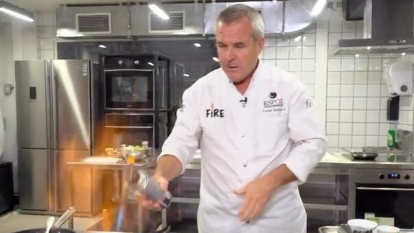 El chef será uno de los cuatro invitados en el próximo episodio del programa de Chilevisión.