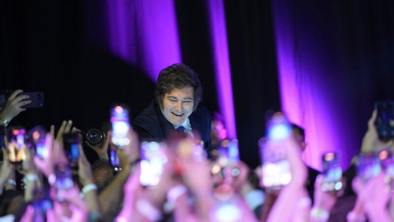 Milei saca cuentas alegres: “Estoy sorprendido por el resultado” tras amplia victoria en legislativas