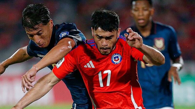 “Ha aceptado un acuerdo”: dan cuenta del regreso tras varias temporadas de un futbolista chileno a la Liga de España