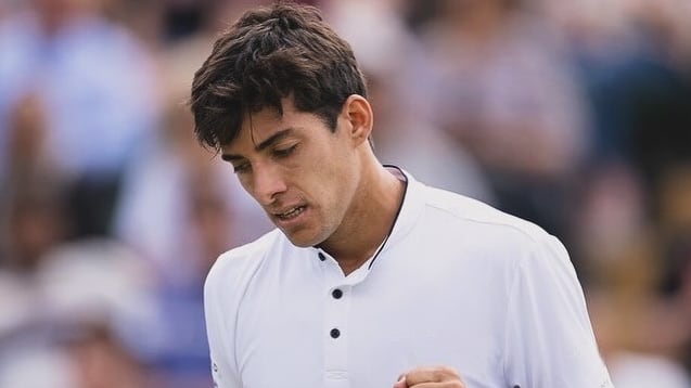 El tenista chileno ganó hoy en la primera ronda de las clasificaciones de Wimbledon y este martes enfrentará al libanés Hady Habib por un cupo en el cuadro final del Grand Slam.