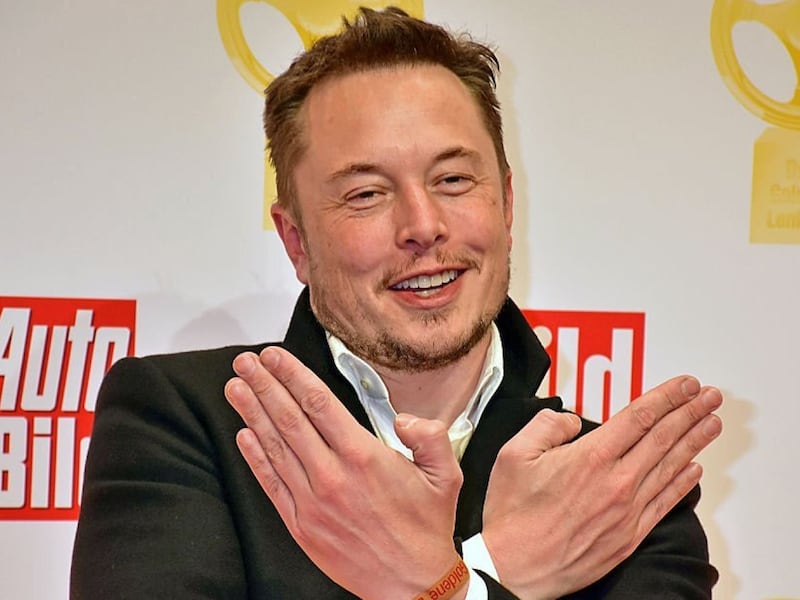 ¿Tesla llega a Chile? Los planes de Elon Musk y una filtración en LinkedIn que lo confirma