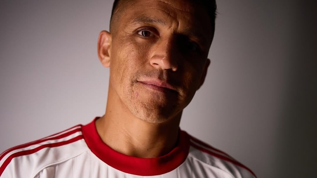 El delantero nacional firmó este lunes su contrato con el club andaluz, sin embargo, hoy martes no se presentó a los entrenamientos del elenco hispano.