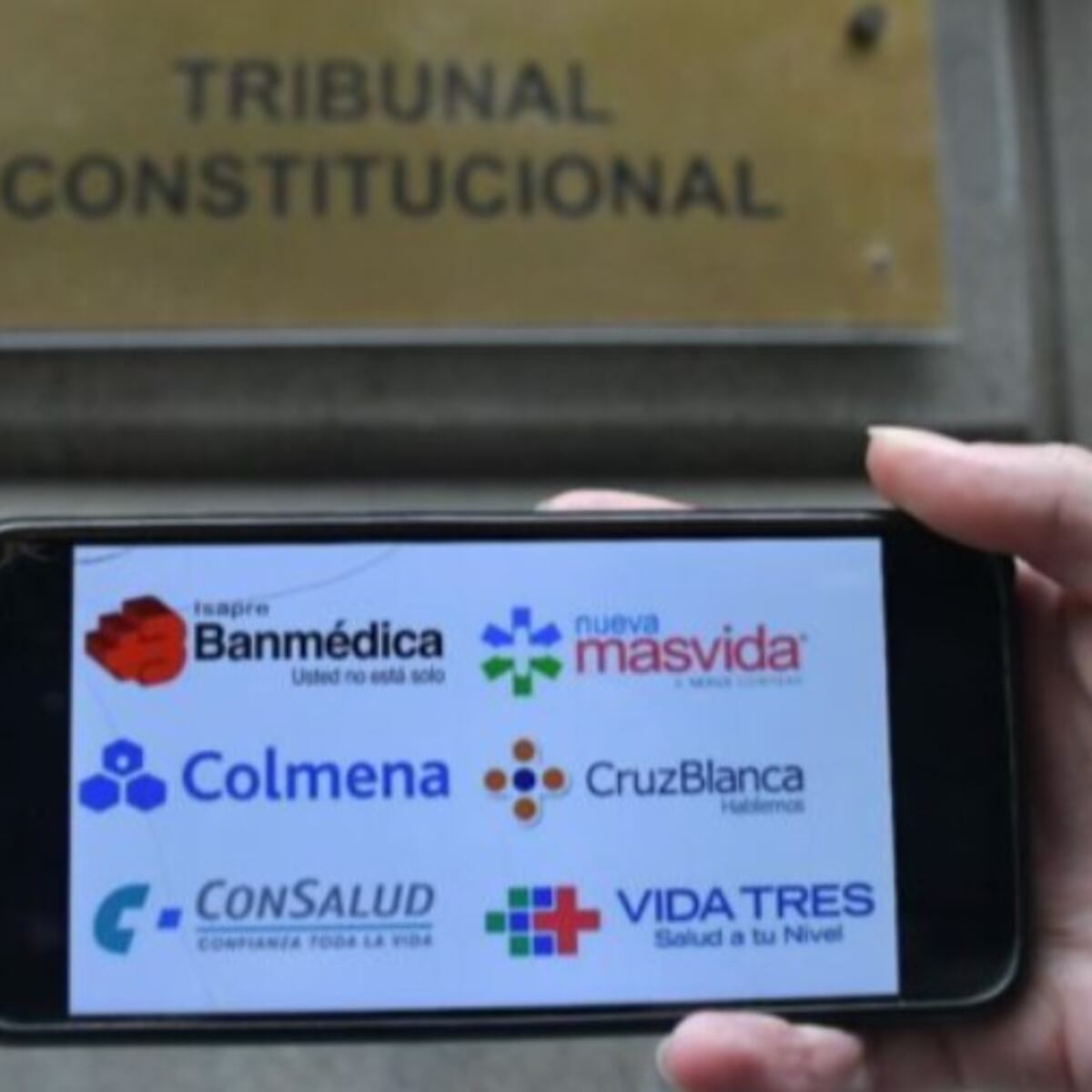 Isapres aumentarán precio base de planes de salud Isapres aumentarán precio base de planes de salud