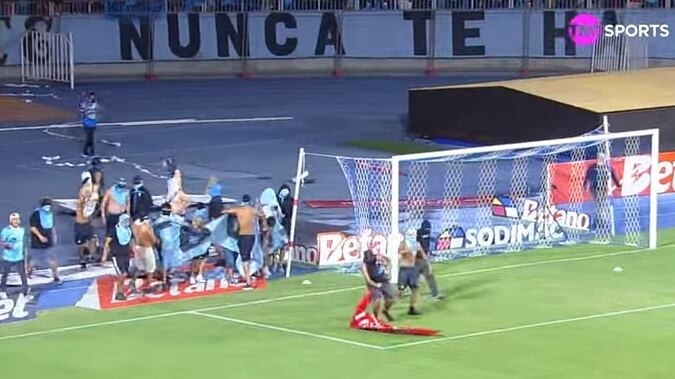 Los dirigentes del club nortino se defendieron y aseguraron que "cumplieron rigurosamente" con todas las medidas de seguridad para el partido frente a Unión Española.