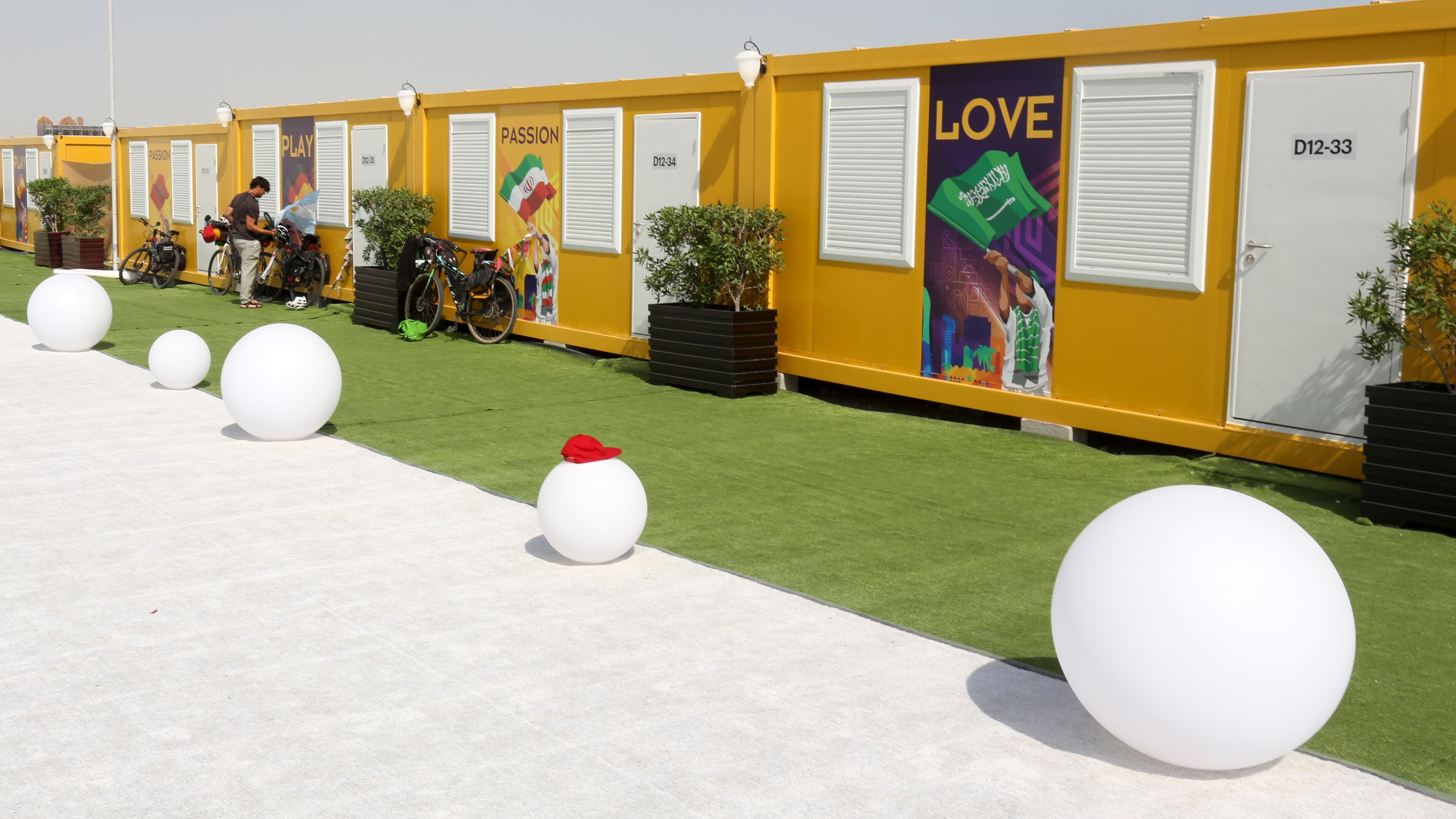 Qatar envió cabañas del Mundial a Turquía y Siria para albergar a damnificados