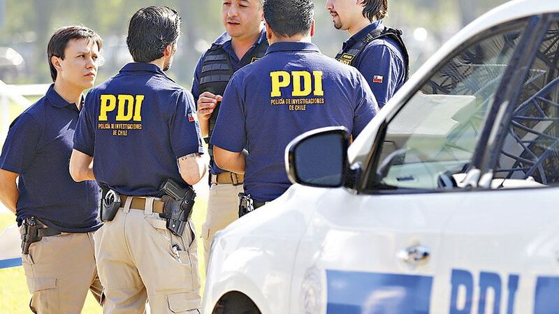 PDI indaga secuestro de una mujer en Santiago Centro: captores solicitan $100 millones