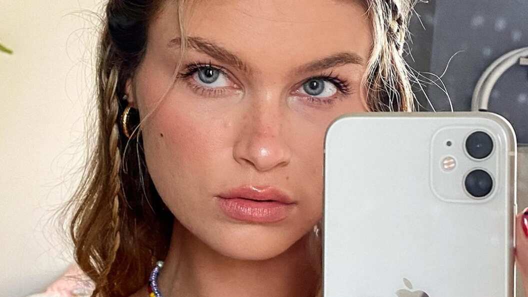 Gustė Janušauskaitė modelo