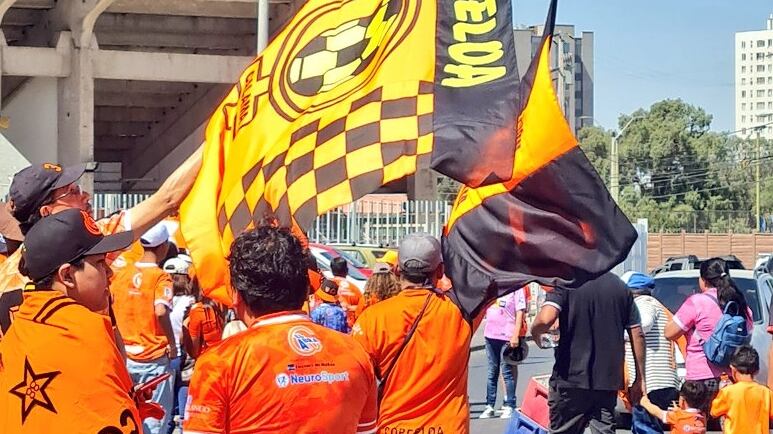 Este miércoles se conocieron detalles de una grave denuncia por violación masiva hecha en el Congreso Nacional por parte de una joven en contra de ocho juveniles del cuadro minero.